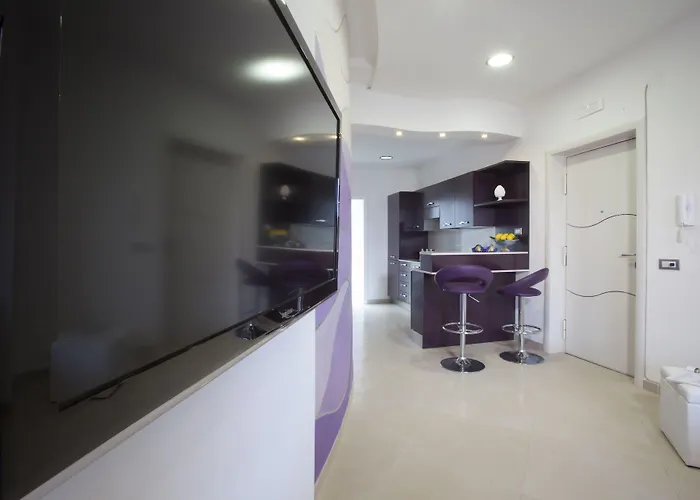 Estate4home - L'onda Viola Lägenhet