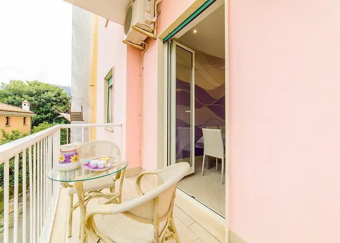 Estate4home - L'onda Viola Lägenhet Sorrento
