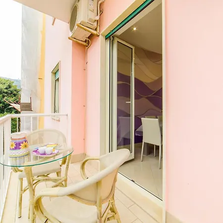 Estate4home - L'onda Viola Сорренто